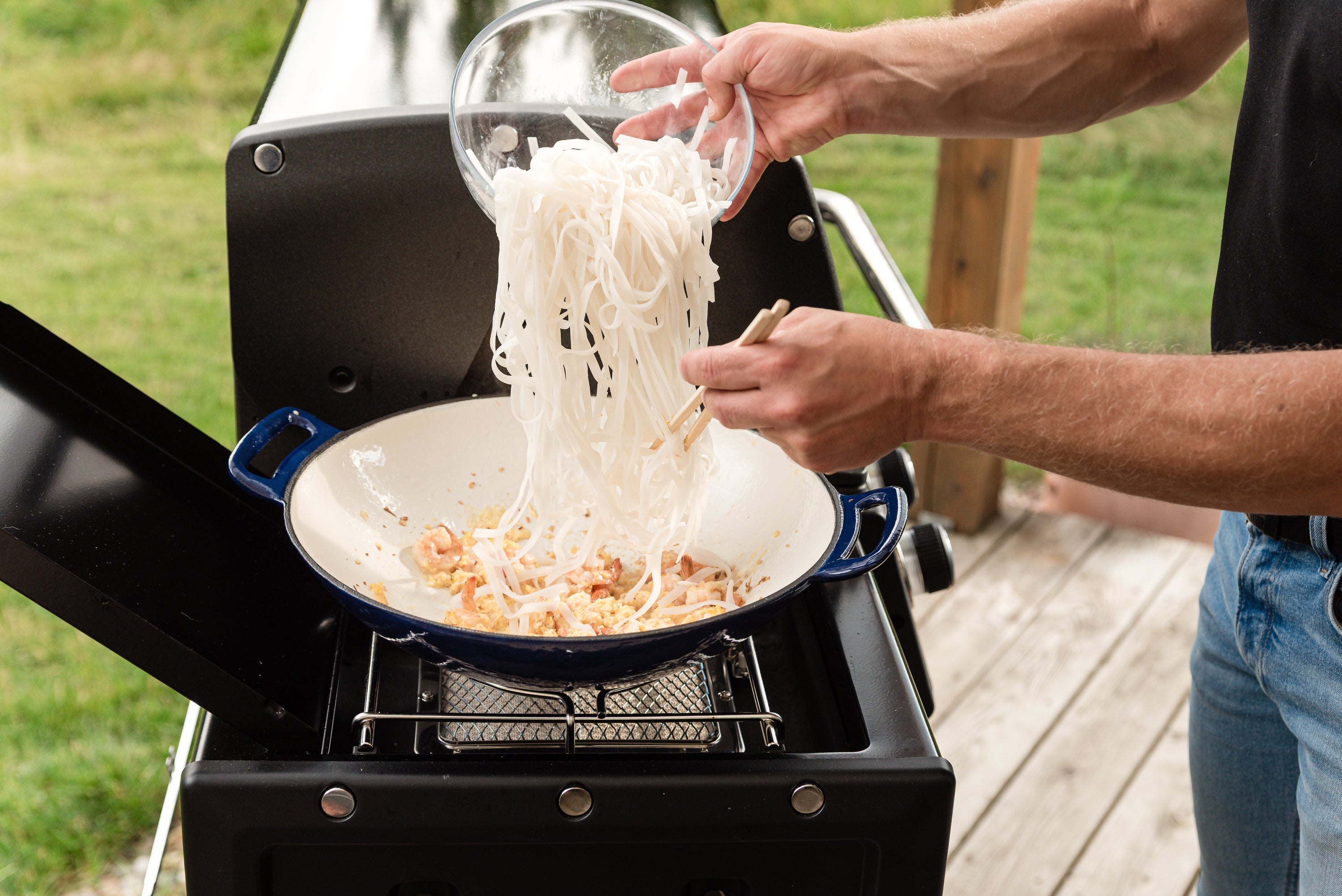 Cast Grilling Wok